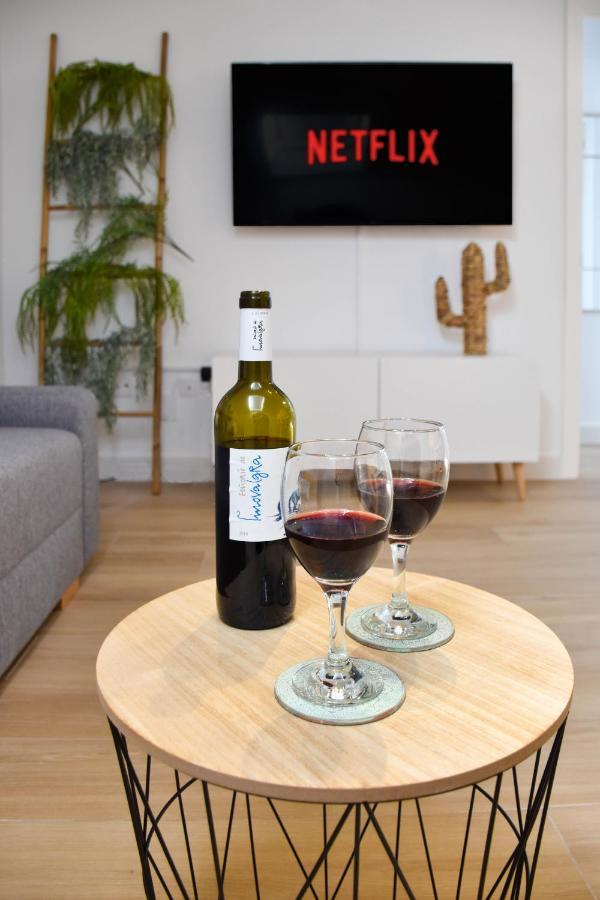 Holidays2Malaga Trinidad Renovated 1 Bedroom Penthouse Close To City Center Luaran gambar